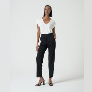 PANTALÓN RECTO NEGRO SURKANA