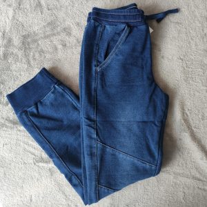 Pantalón felpa azul niño
