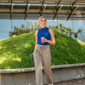 Pantalón Pinzado con Cordon.