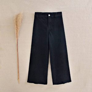 Pantalón negro culotte