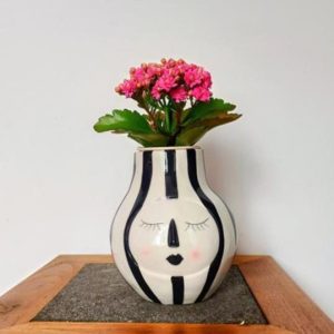 JARRÓN CARA CERÁMICA BLANCO Y NEGRO RAYAS