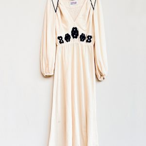 Vestido «Enriqueta» bordado negro